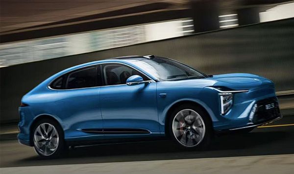 王兴兴：用遥控追求极致速度；蔡浩宇AI游戏上架2719元｜极客早知道K8凯发登录入口Sam Altman：AI存在泡沫；宇树机器人夺金(图5)